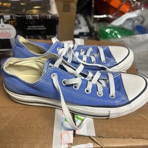 Converse Blue Sneaker Low Chuck Taylor
Size Men's 6 (Women's 8)